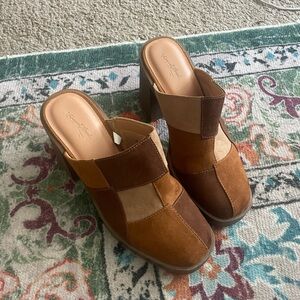 Closed toed brown heels